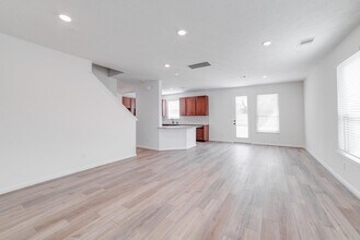 9307 Central Pl in Magnolia, TX - Building Photo - Building Photo