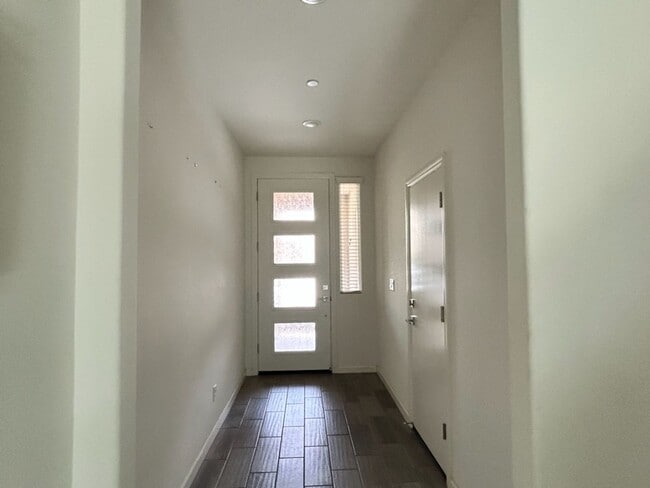 3616 Highclere Way in Clovis, CA - Building Photo - Building Photo