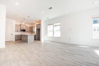 7436 Calusa Ct in Jacksonville, FL - Building Photo - Building Photo