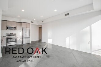 453 S Kenmore Ave in Los Angeles, CA - Building Photo - Building Photo