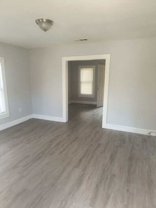 3607 N 22nd St in Waco, TX - Building Photo