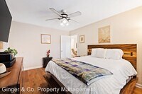 127 Crookham Ct photo'