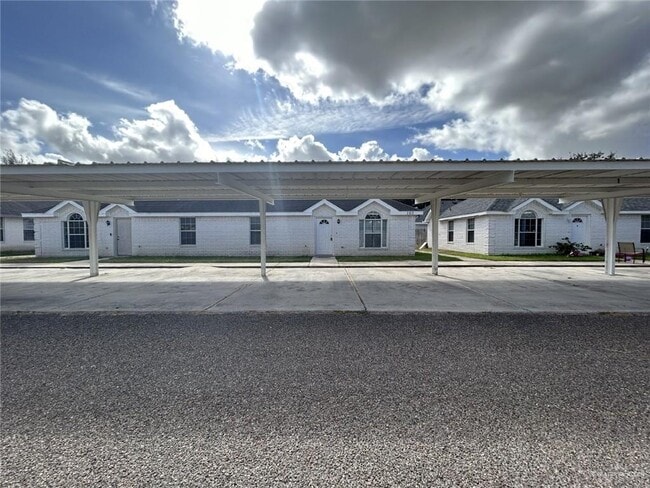 property at 515 La Mancha Dr
