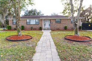 8514 Concord Ct in Jacksonville, FL - Building Photo