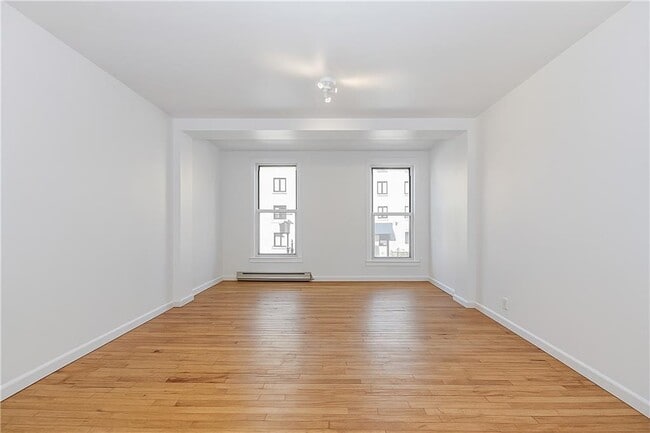 property at 434 39th St