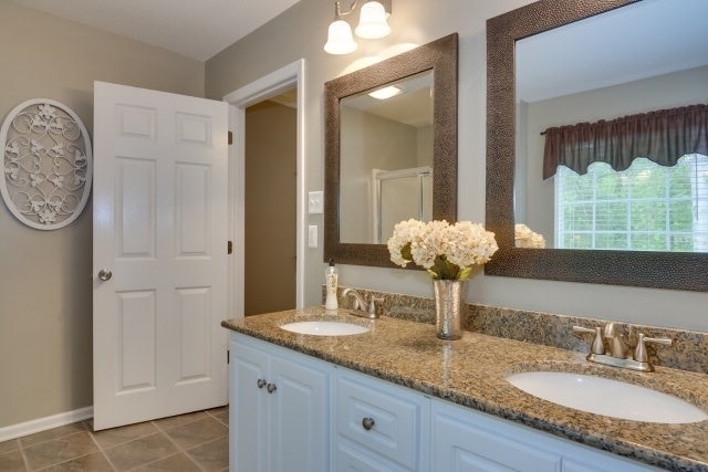 property at 4740 Savannah Ln