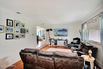 855 Derry Dr in Toms River, NJ - Building Photo - Building Photo