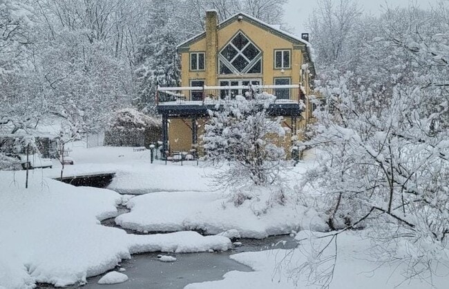 property at 1310 Hollow Rd