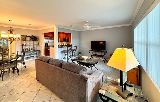 242 Coventry K in West Palm Beach, FL - Building Photo - Building Photo