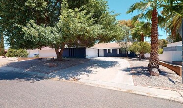 733 S Revolta Cir in Mesa, AZ - Building Photo - Building Photo