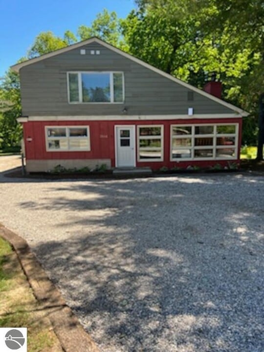 3846 N Four Mile Rd in Traverse City, MI - Building Photo