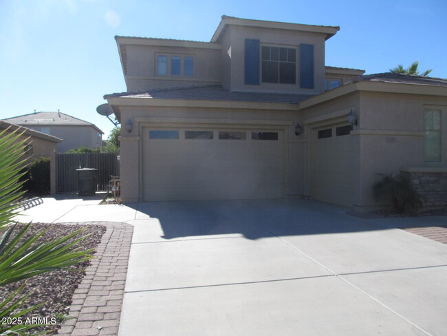 1345 E Lovebird Ct in Gilbert, AZ - Building Photo - Building Photo