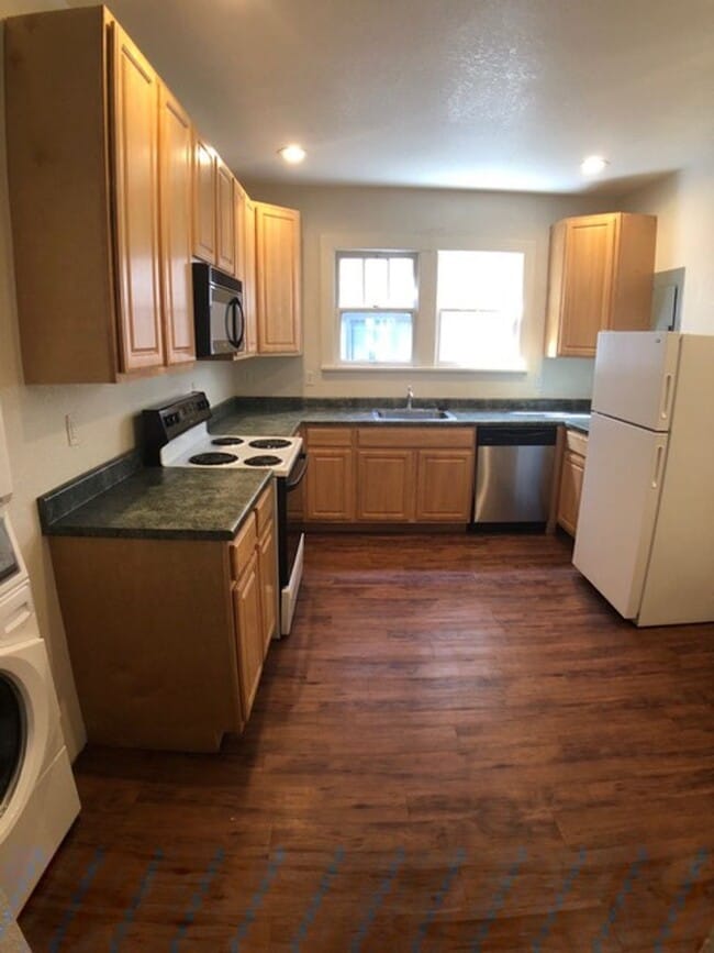 property at 1021 12th St