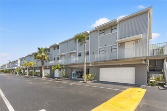 19823 Gulf Blvd in Indian Shores, FL - Building Photo - Building Photo