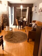 960 Larrabee St, Unit Larrabee Manor in West Hollywood, CA - Building Photo - Building Photo