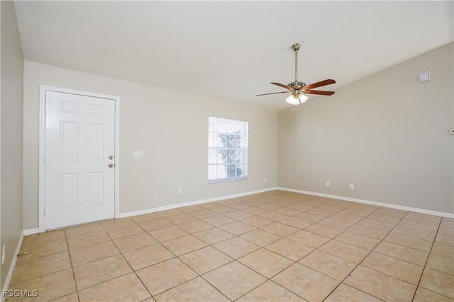 2050 NW 7th Terrace in Cape Coral, FL - Building Photo - Building Photo