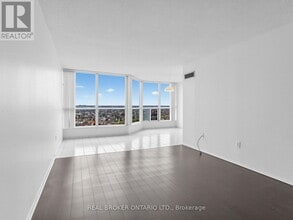 3 Rowntree Rd in Toronto, ON - Building Photo - Building Photo