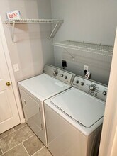 1135 W 41st St, 1E, Unit 1E in Kansas City, MO - Foto de edificio - Building Photo
