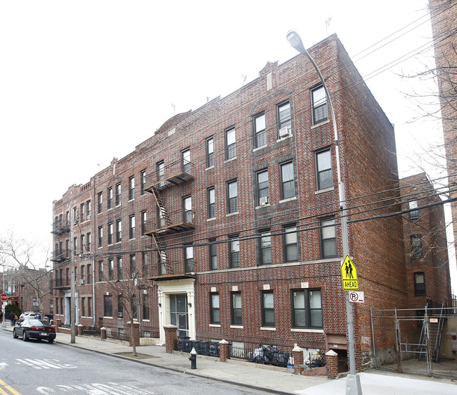 1091 Willmohr St in Brooklyn, NY - Foto de edificio - Building Photo