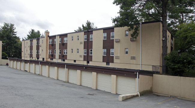 Heathcoate-Wiltshire Corp. in New Rochelle, NY - Foto de edificio - Building Photo