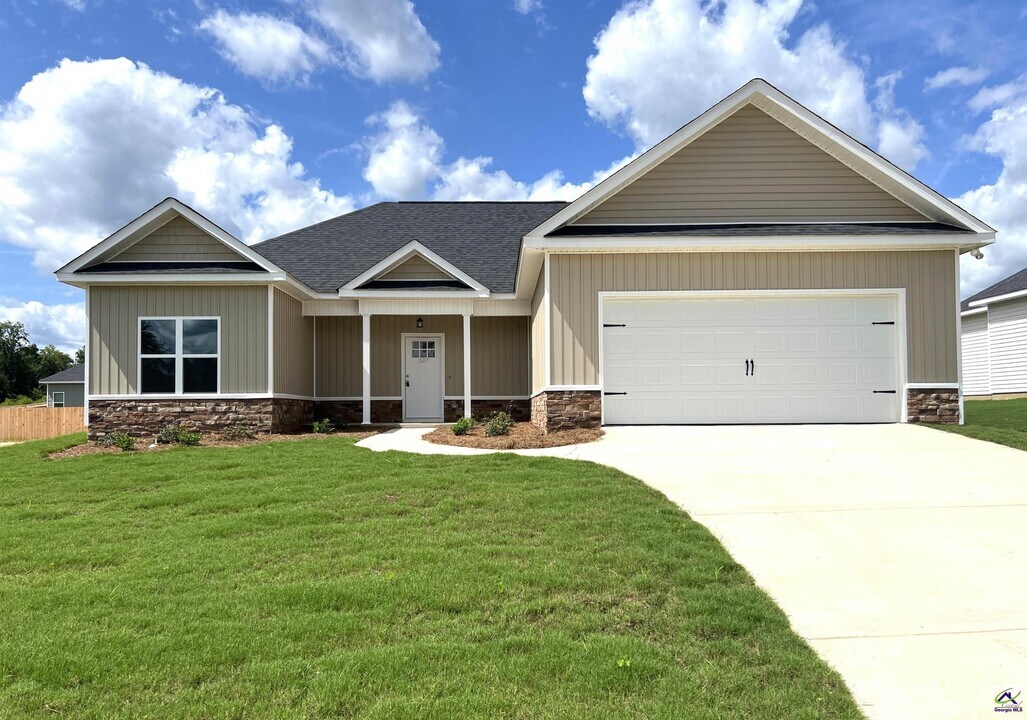 107 Amargosa Pl in Bonaire, GA - Building Photo