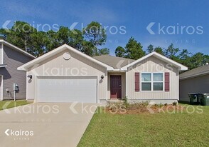 301 Monarch Ln in Pensacola, FL - Building Photo