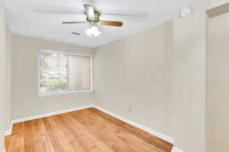 228 Canal Park Dr in Salisbury, MD - Building Photo - Building Photo