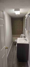 1736 E 3rd St-Unit -I in Dayton, OH - Building Photo - Building Photo