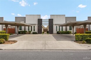 1703 W Garrison Dr, Unit 3 in Pharr, TX - Building Photo