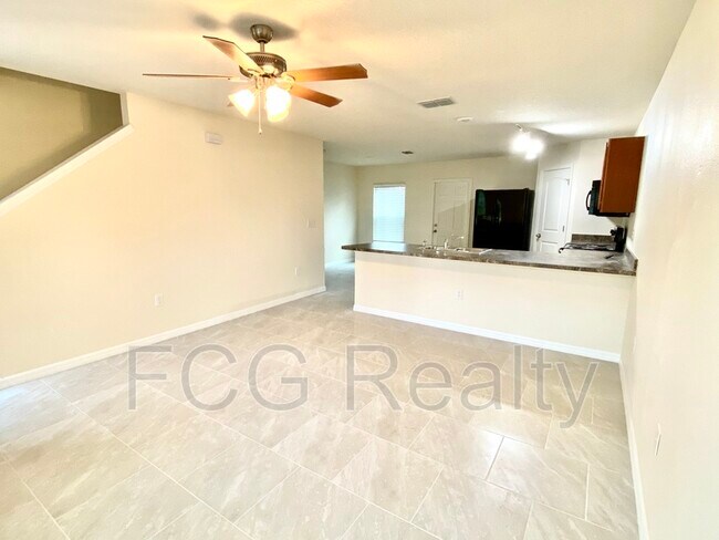 314 Puffer Ct in Poinciana, FL - Building Photo - Building Photo