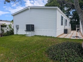 3051 SW 50th St in Fort Lauderdale, FL - Building Photo