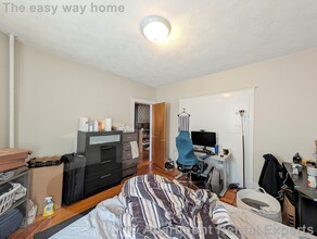 35 Pearson Rd, Unit 1 in Somerville, MA - Building Photo - Building Photo