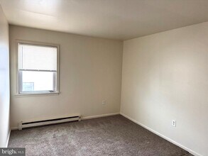 219 W Fifth St in Lansdale, PA - Building Photo - Building Photo