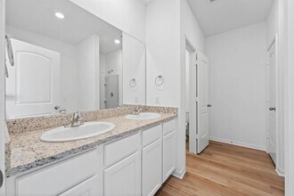 116 Paradise Cyn Dr in Jarrell, TX - Building Photo - Building Photo