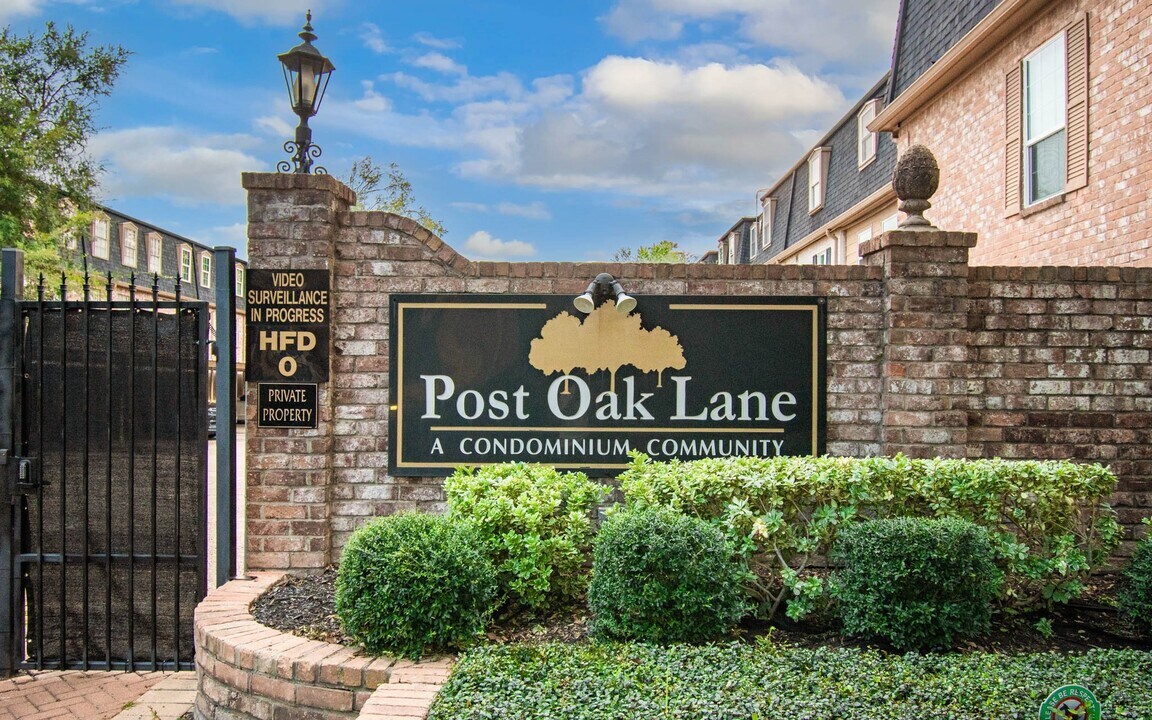 355 N Post Oak Ln in Houston, TX - Building Photo