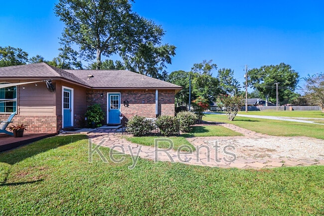 property at 1238 Tate Rd