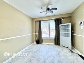 1377 Everton St in Pickering, ON - Building Photo - Building Photo