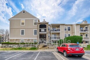 5565 W 76th Ave in Arvada, CO - Building Photo