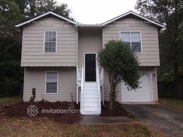 1616 Picadilly Ct NE in Conyers, GA - Building Photo