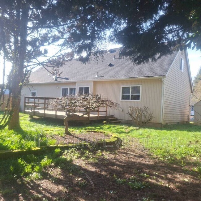 12437 SE 318th Way in Auburn, WA - Building Photo - Building Photo