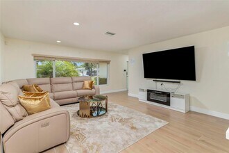 4750 NW 65th Ave in Lauderhill, FL - Building Photo - Building Photo