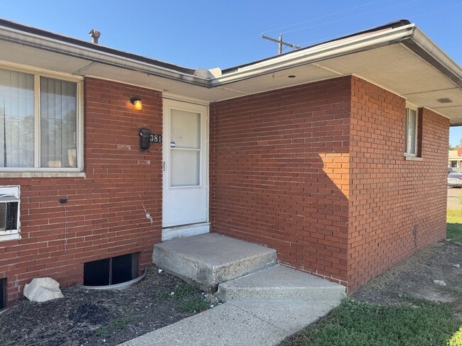 property at 381-385 S Yearling Rd