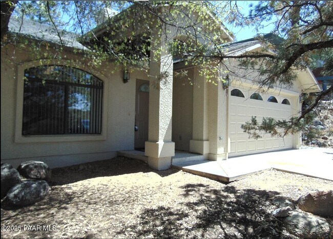 1527 Sierry Peaks Dr in Prescott, AZ - Building Photo - Building Photo