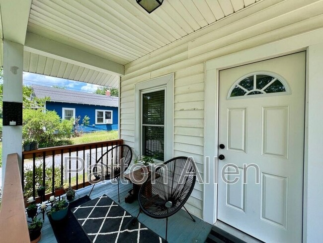 90 Fairfax Ave in Asheville, NC - Building Photo - Building Photo
