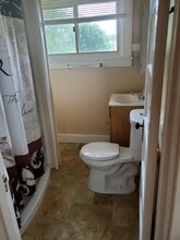 829 Vankirk St in Clairton, PA - Building Photo - Building Photo