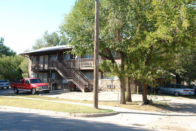 1202 N Fairview St in Wichita, KS - Building Photo - Building Photo