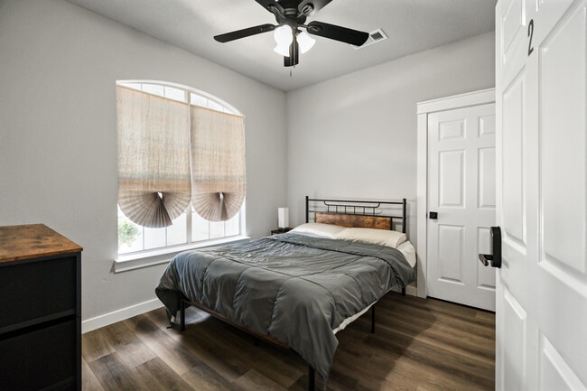 6605 Gardenia Dr in Rowlett, TX - Building Photo - Building Photo