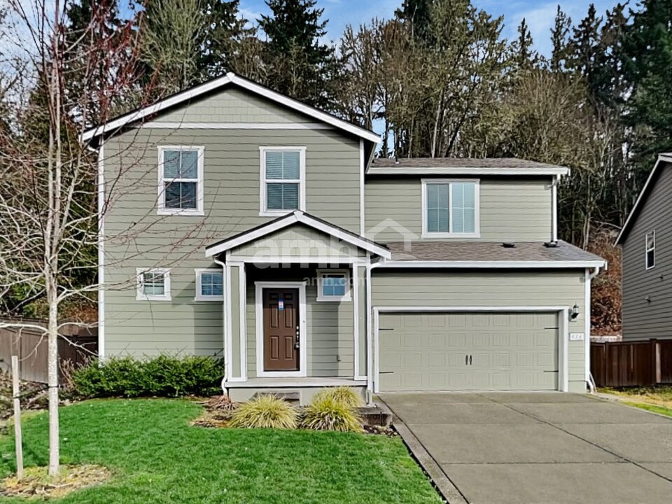 414 NW 414th St in Woodland, WA - Building Photo