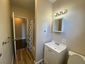 1509 12th St, Unit 2st floor in Altoona, PA - Building Photo - Building Photo