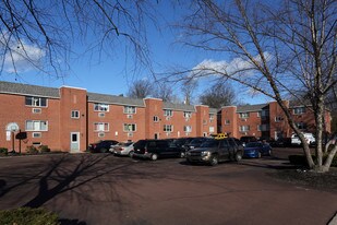 Chestnut Street Apartments in Souderton, PA - Building Photo